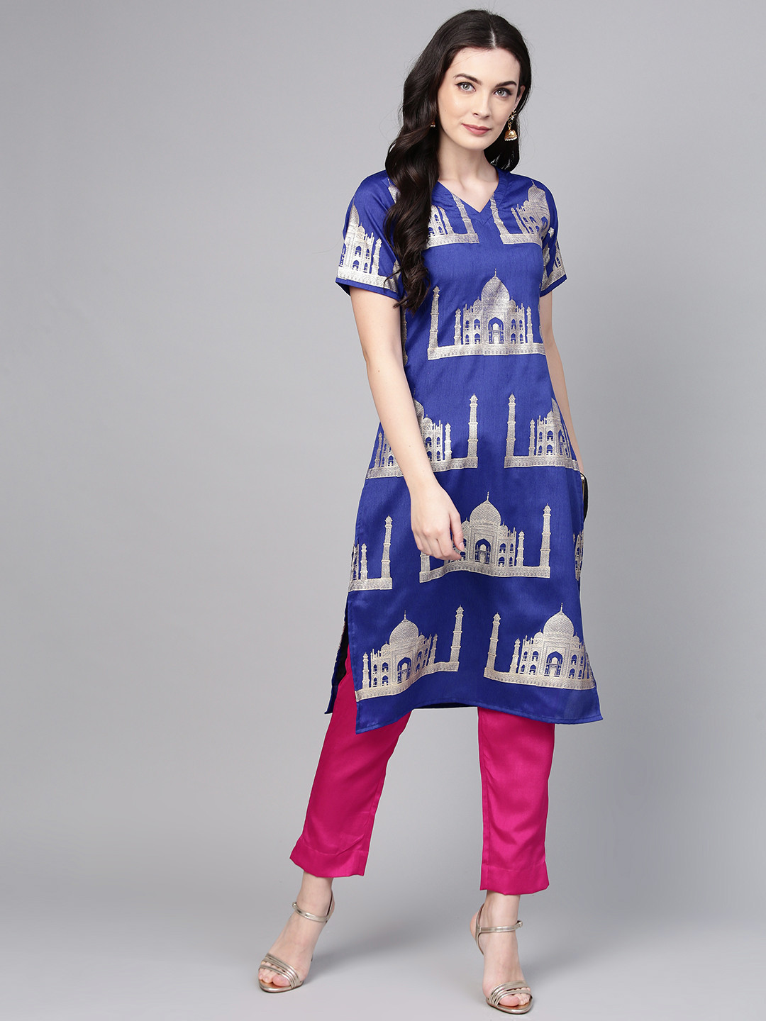 

Ahalyaa Women Blue & Magenta Printed Kurta with Trousers