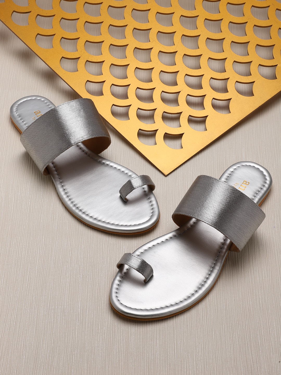 

Anouk Women Silver-Toned Solid One Toe Flats