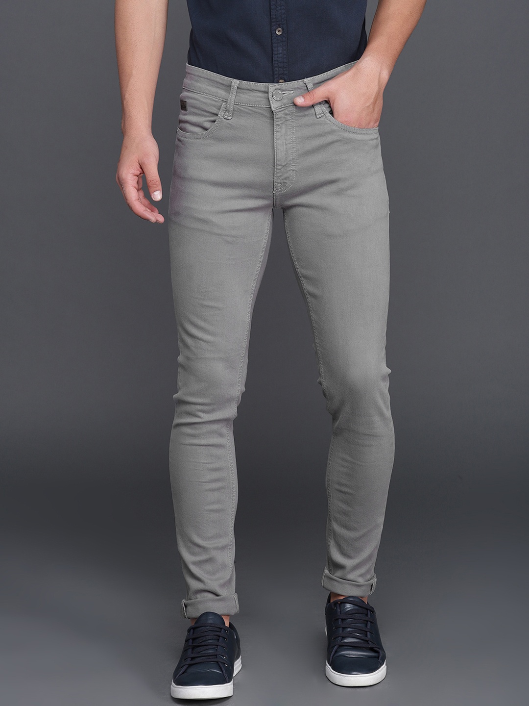 

WROGN Men Grey Skinny Fit Mid-Rise Clean Look Stretchable Jeans