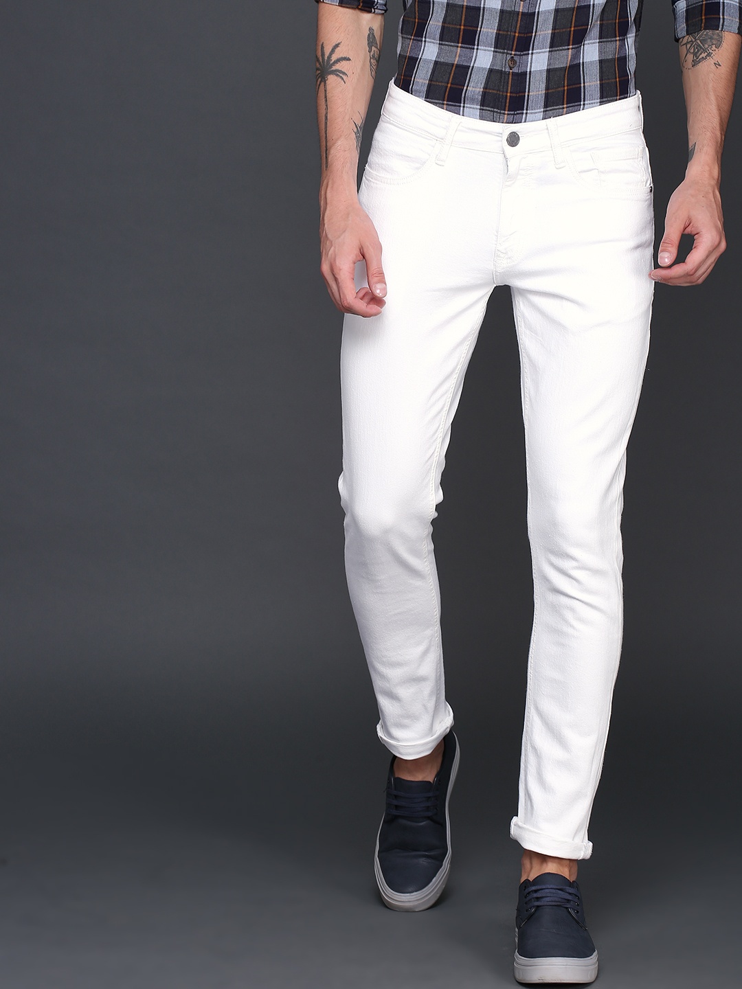 

WROGN Men White Slim Fit Mid-Rise Clean Look Stretchable Jeans