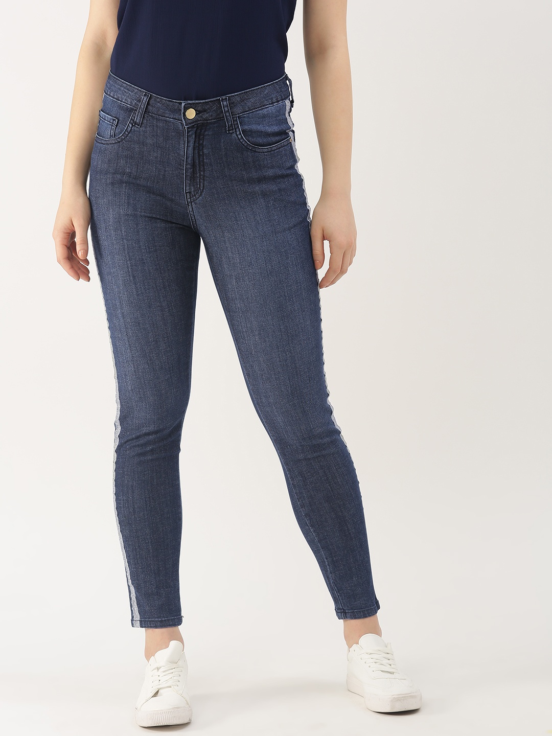 

DressBerry Women Blue Skinny Fit Mid-Rise Clean Look Stretchable Jeans