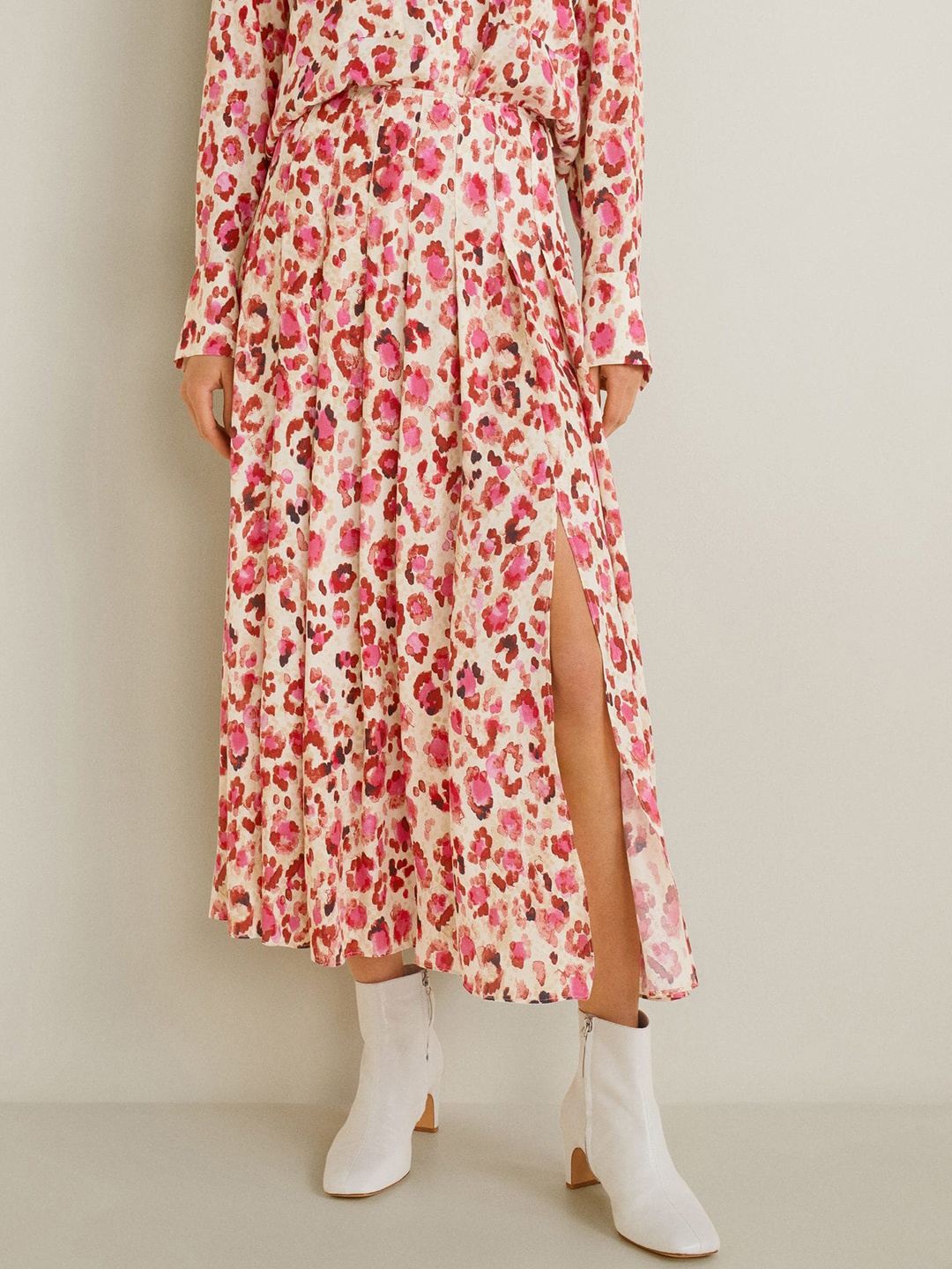 

MANGO Women Off-White & Pink Printed Pleated Midi Flared Skirt