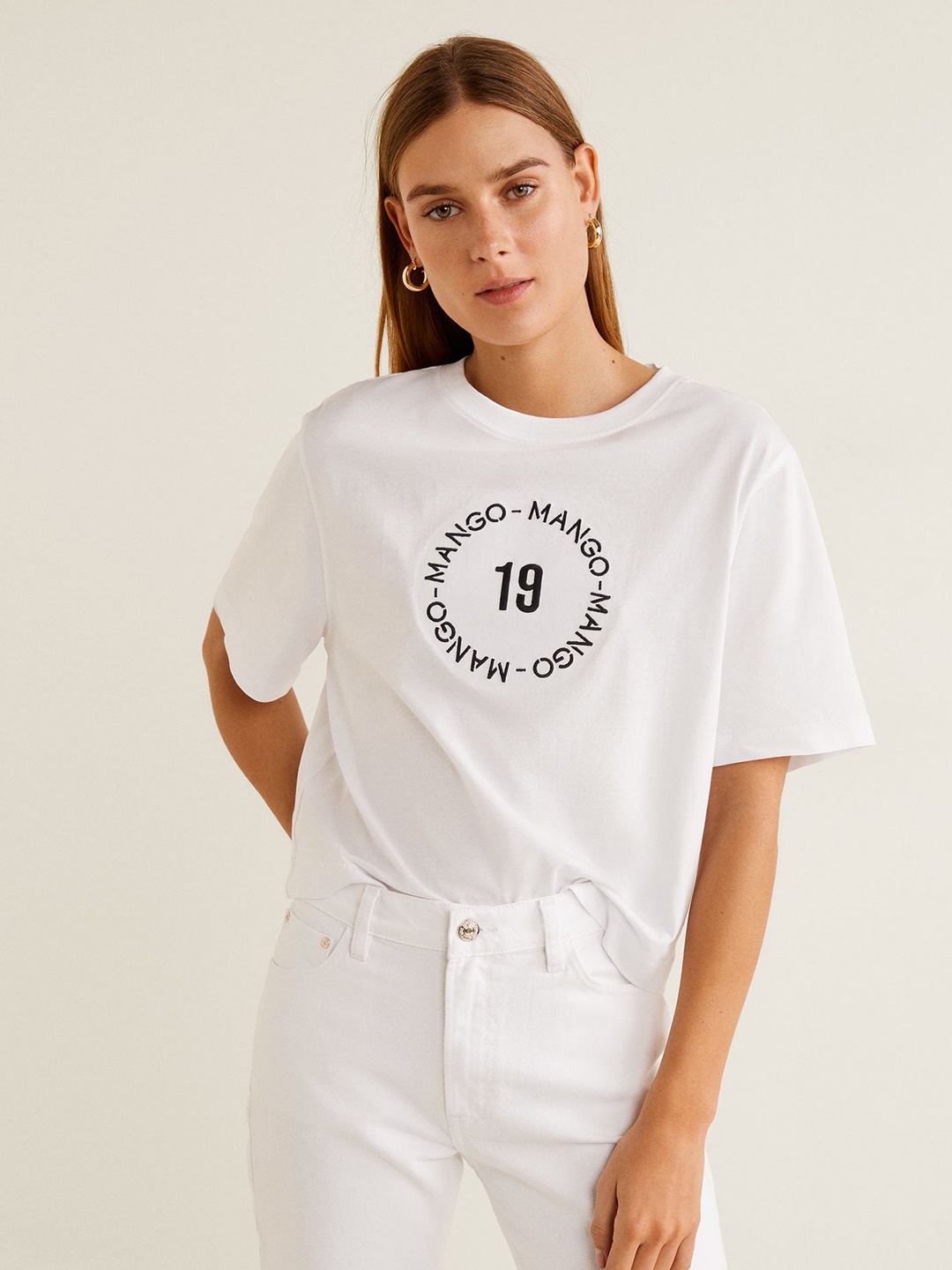 

MANGO Women White Solid Round Neck T-shirt
