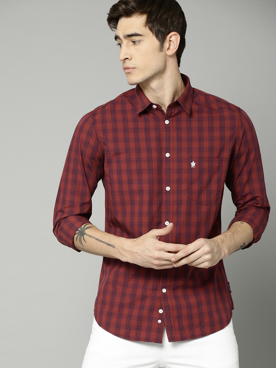 

French Connection Men Red & Blue Regular Fit Checked Casual Shirt