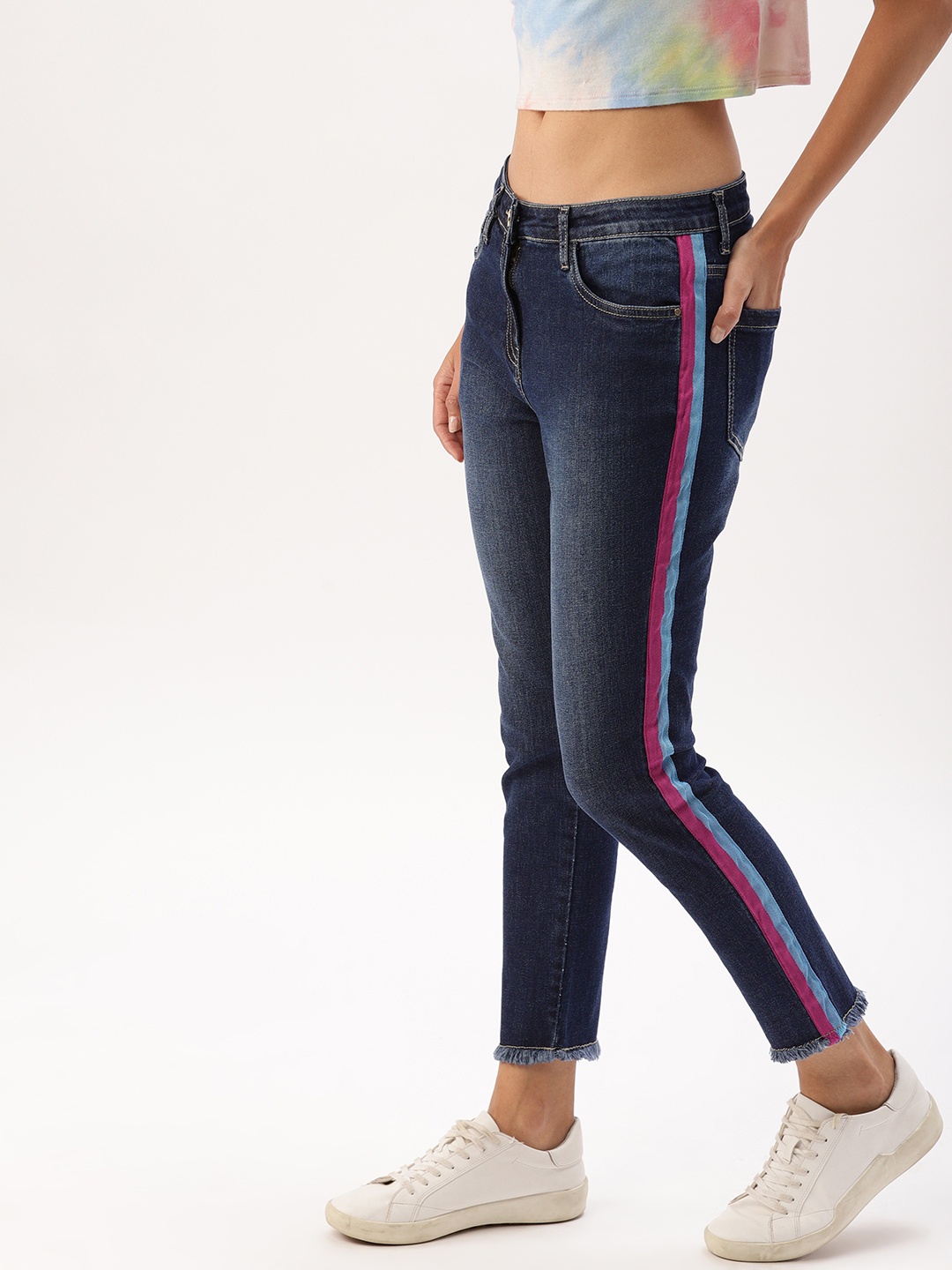 

DressBerry Women Blue Skinny Fit Mid-Rise Clean Look Stretchable Jeans