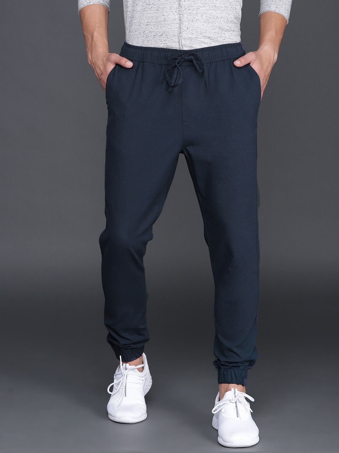 

WROGN Men Navy Blue Slim Fit Solid Joggers