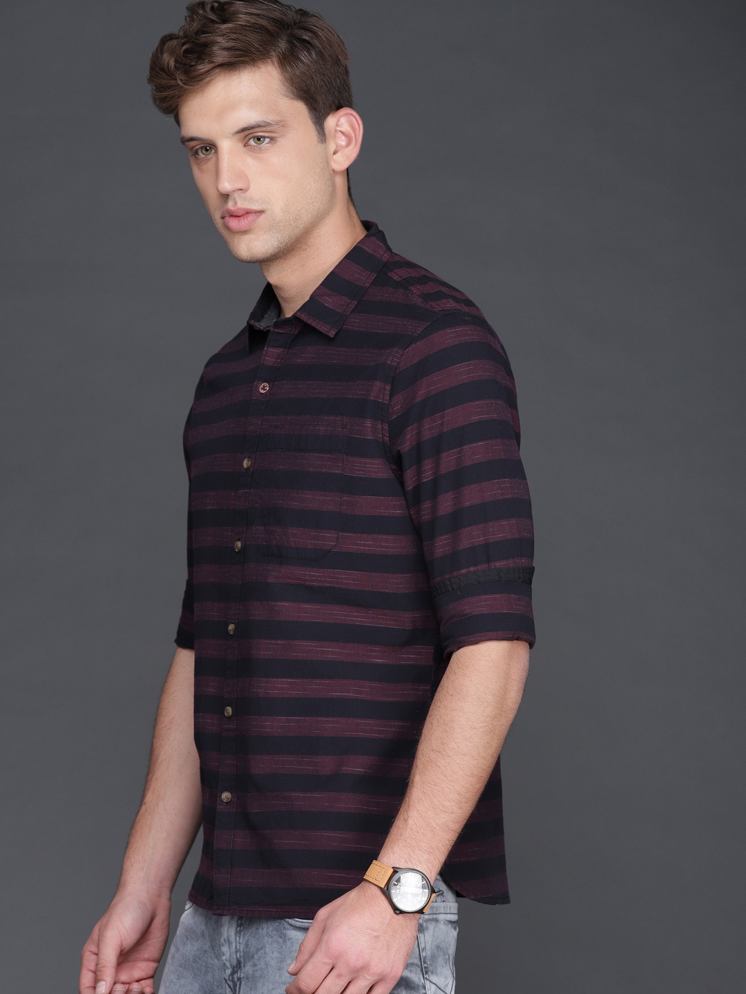 

WROGN Men Burgundy & Black Slim Fit Striped Casual Shirt