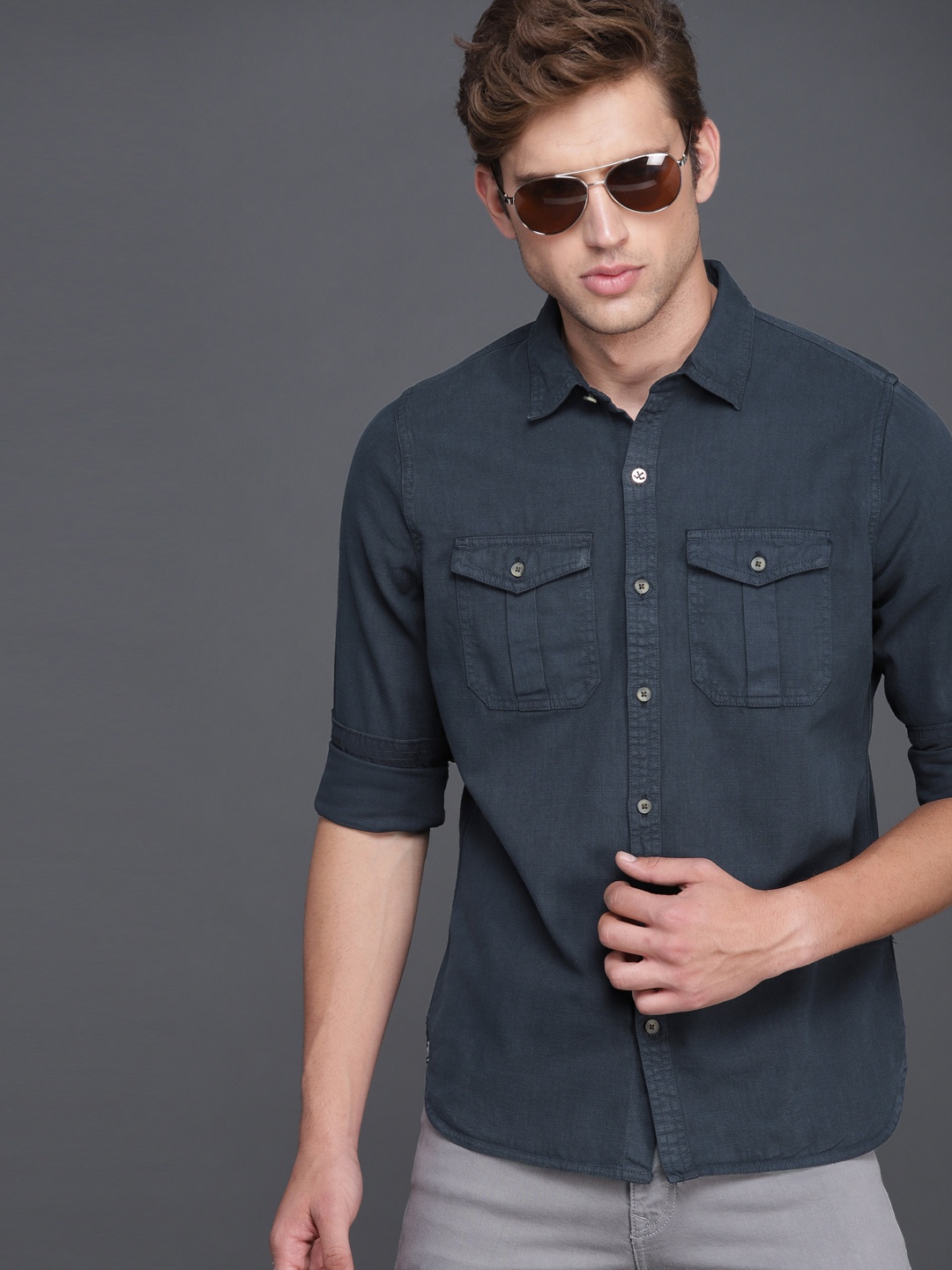 

WROGN Men Charcoal Grey Slim Fit Solid Casual Shirt