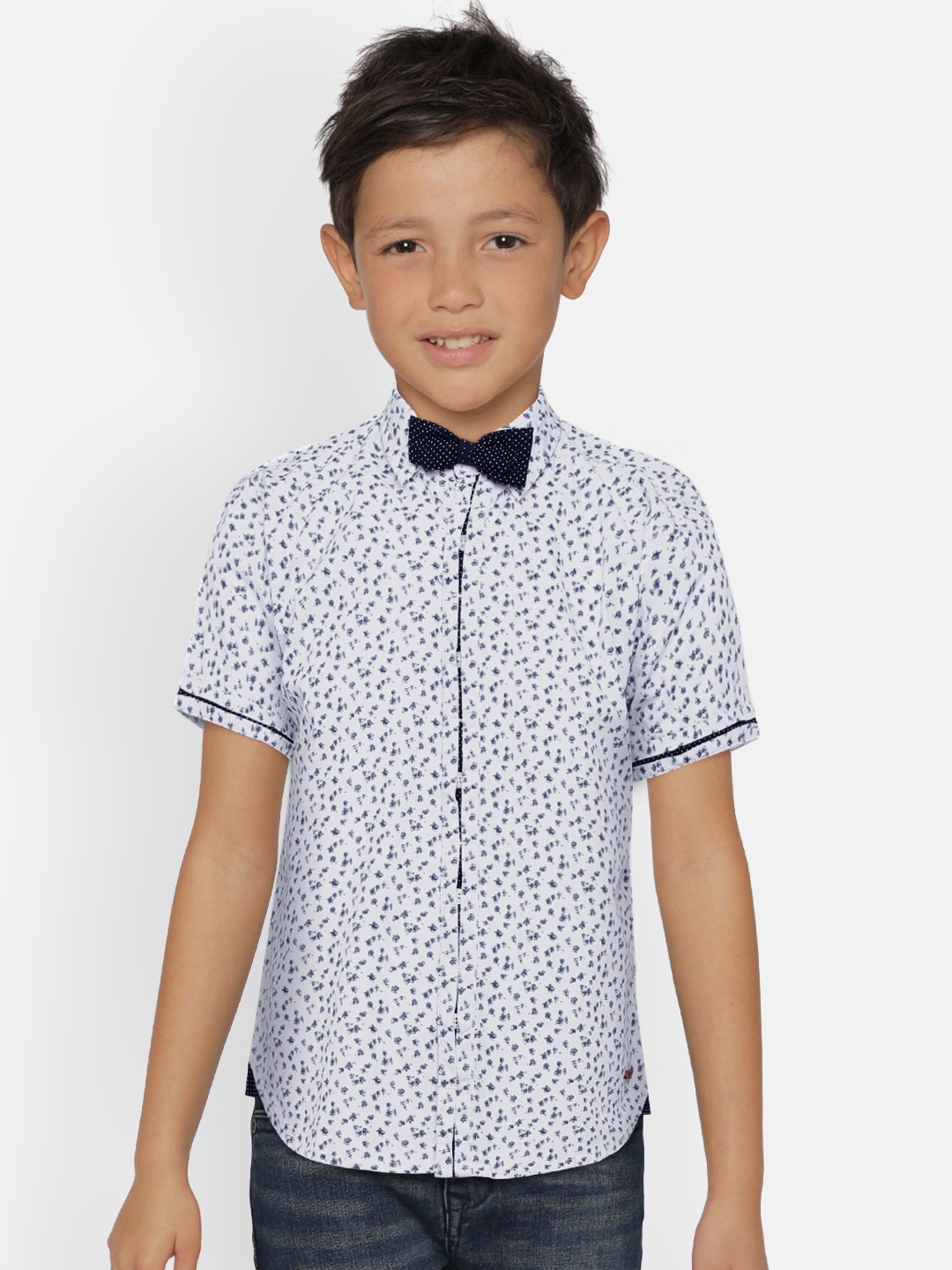 

Gini and Jony Boys Blue & White Regular Fit Printed Casual Shirt with a Bow