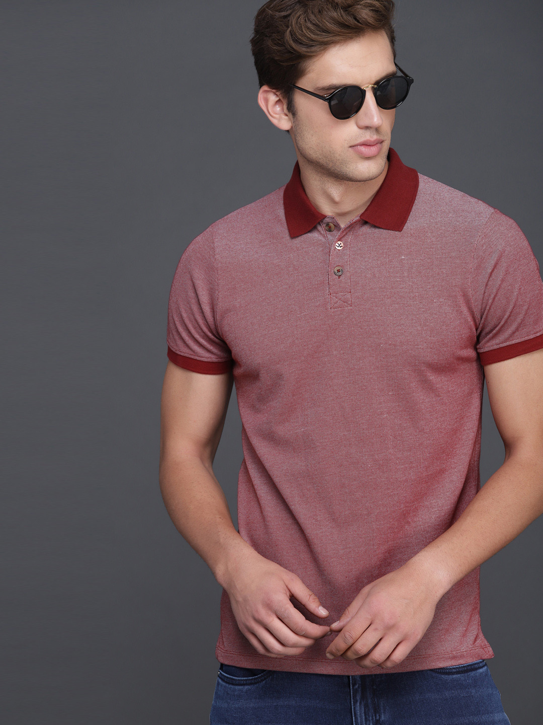 

WROGN Men Maroon Slim Fit Self Design Polo Collar T-shirt