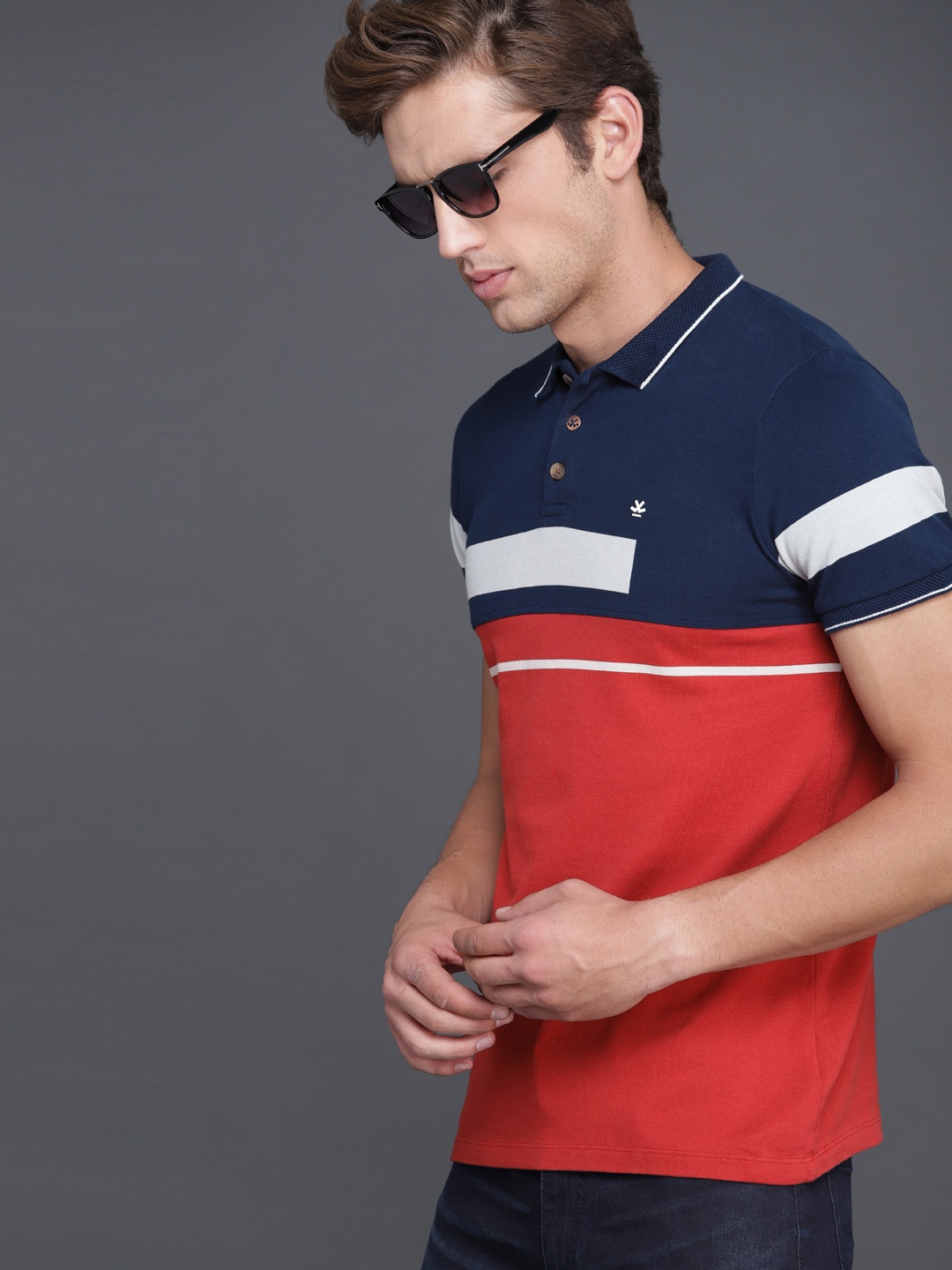 

WROGN Men Red Navy Blue Slim Fit Colourblocked Polo Collar Pure Cotton T-shirt