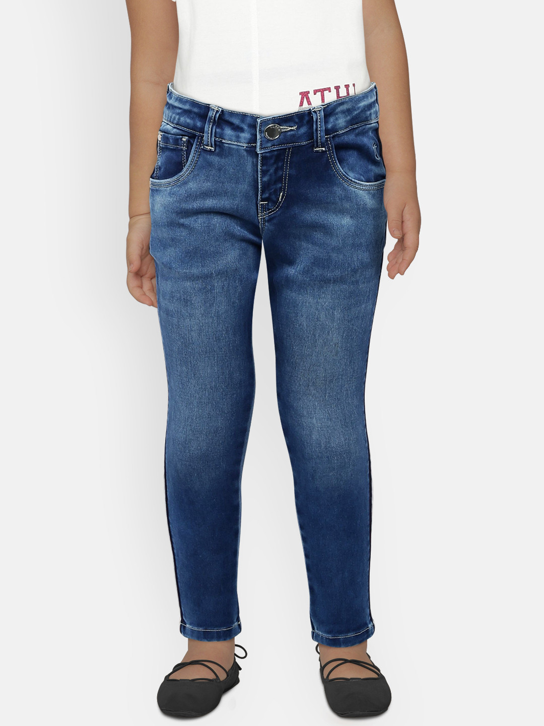 

Gini and Jony Girls Blue Slim Fit Mid-Rise Clean Look Jeans
