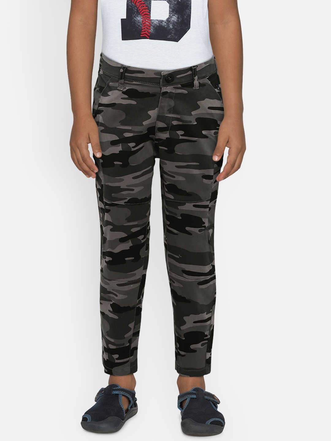 

Gini and Jony Boys Green & Grey Regular Fit Printed Cargos, Fluorescent green