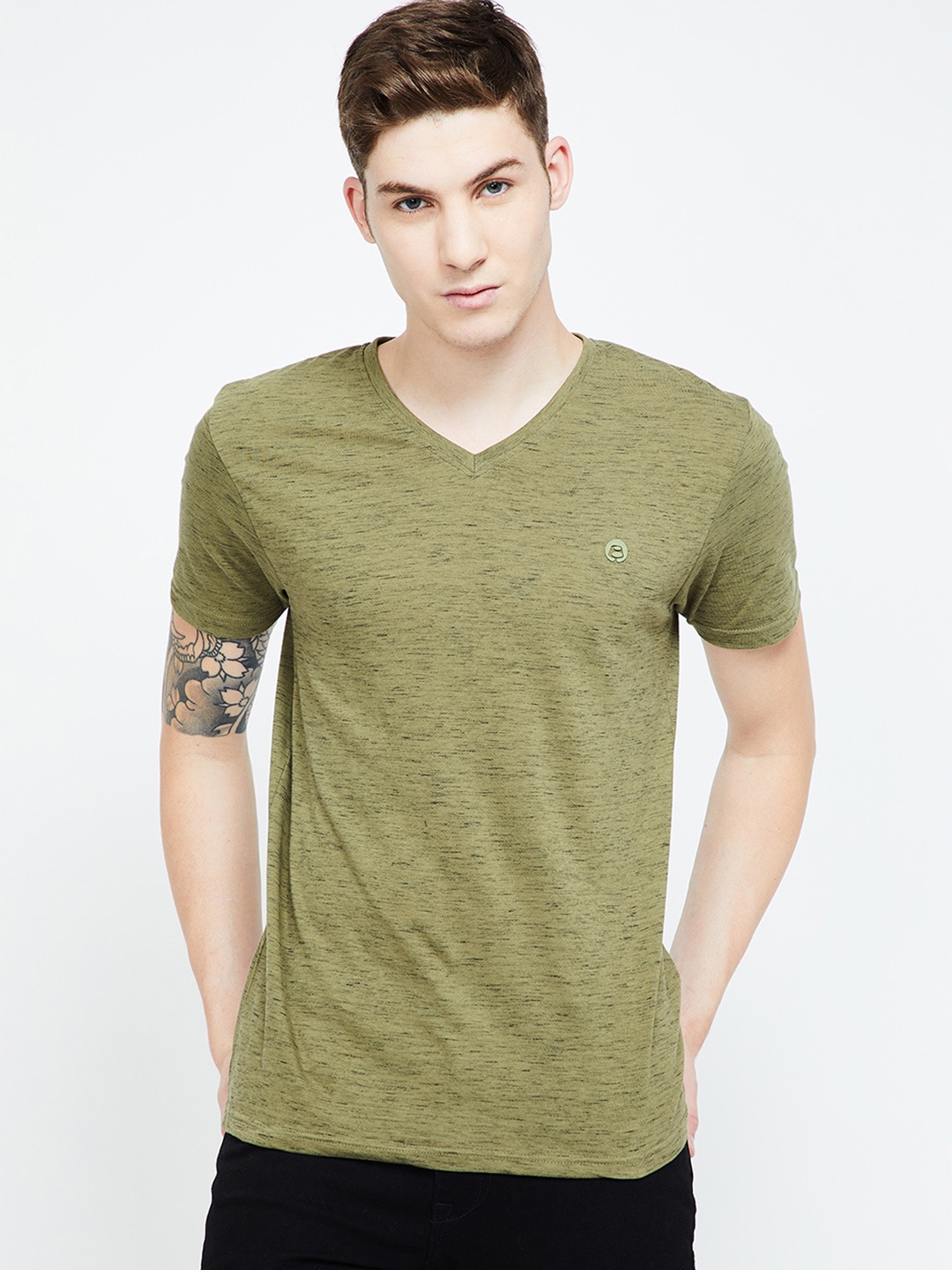 

Bossini Men Olive Green Solid V-Neck Pure Cotton T-shirt