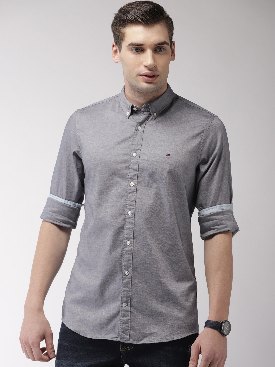 

Tommy Hilfiger Men Navy Blue Slim Fit Solid Casual Shirt