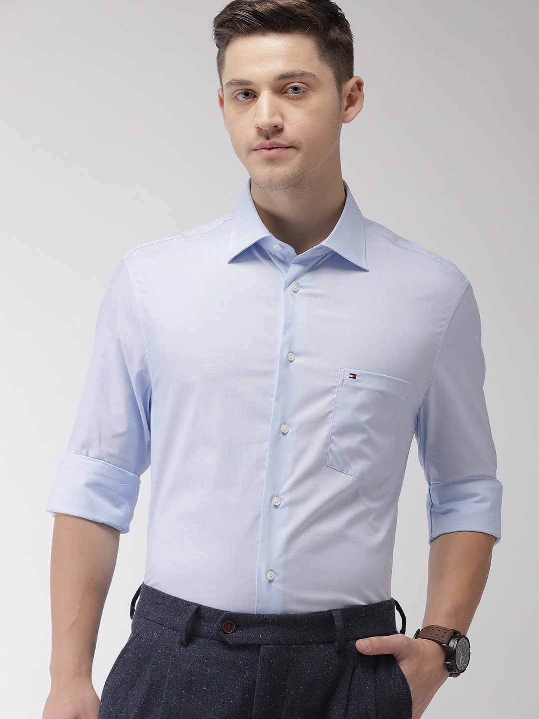 

Tommy Hilfiger Men Blue Regular Fit Checked Smart Casual Shirt
