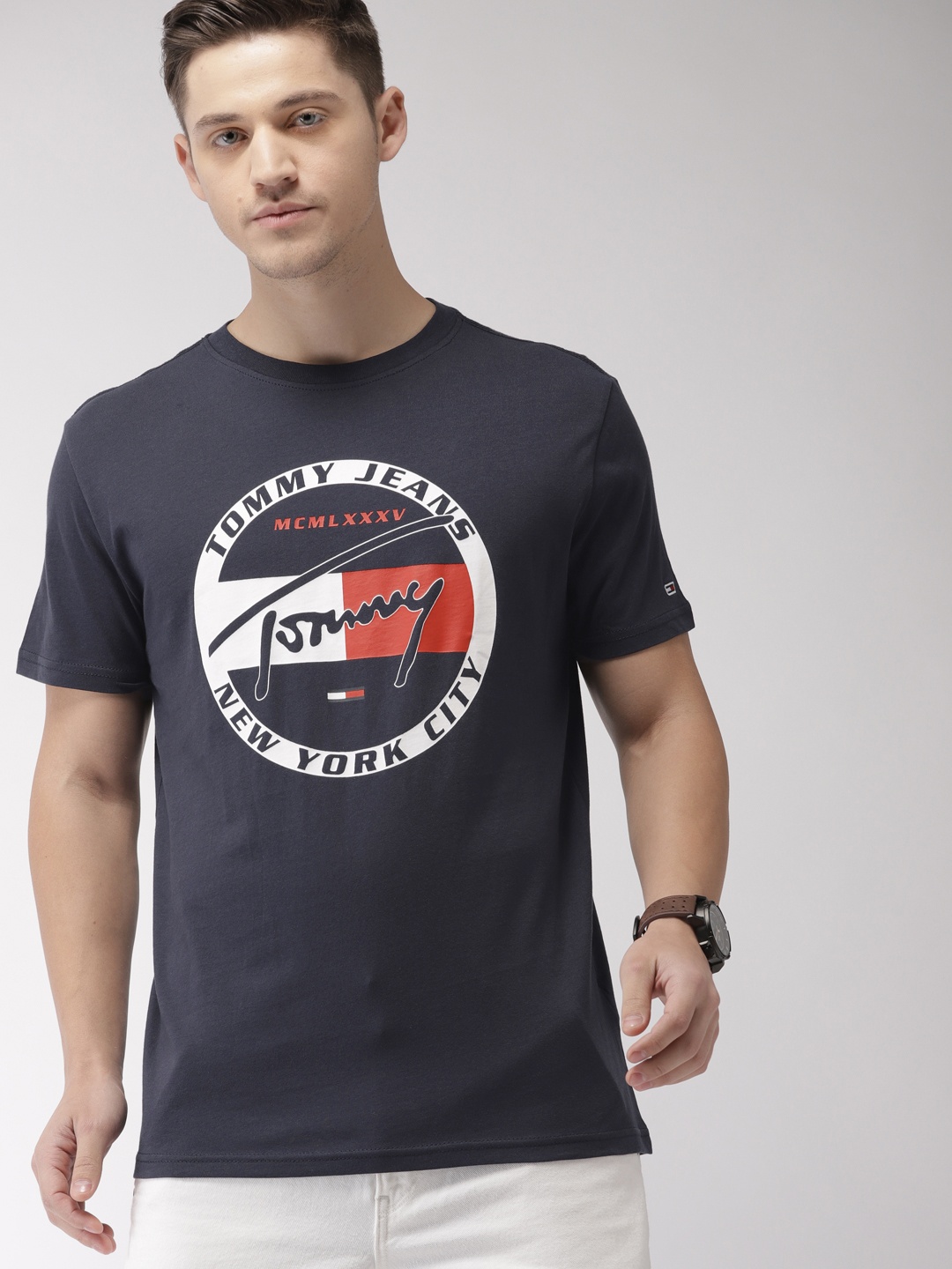 

Tommy Hilfiger Men Black Printed Round Neck Pure Cotton T-shirt
