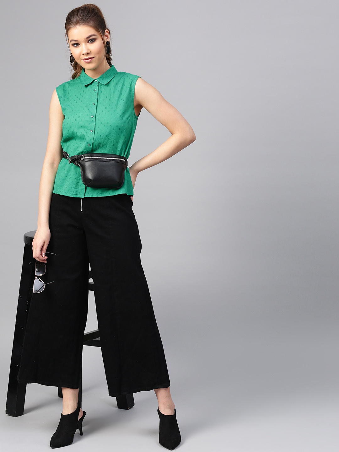 

STREET 9 Women Green Regular Fit Self Design Casual Shirt