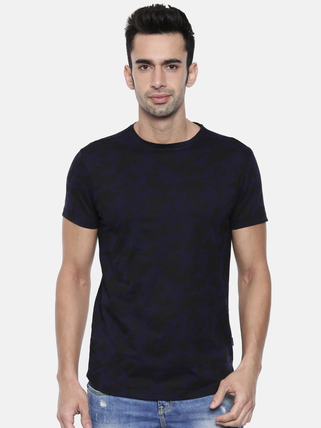 

Jack & Jones Men Black & Navy Blue Printed Round Neck Camoflage T-shirt