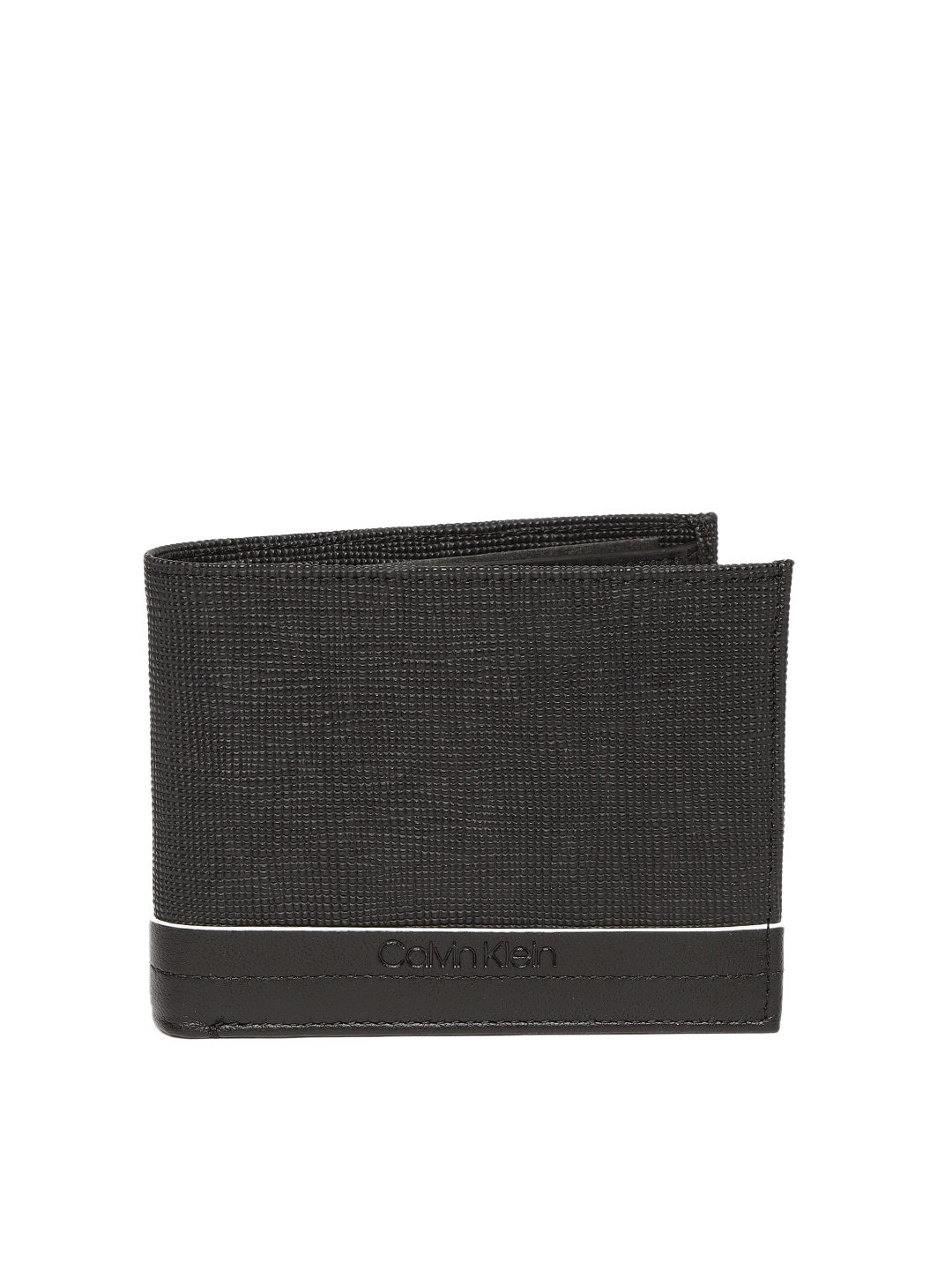 

Calvin Klein Men Black Textured Leather Two Fold Wallet