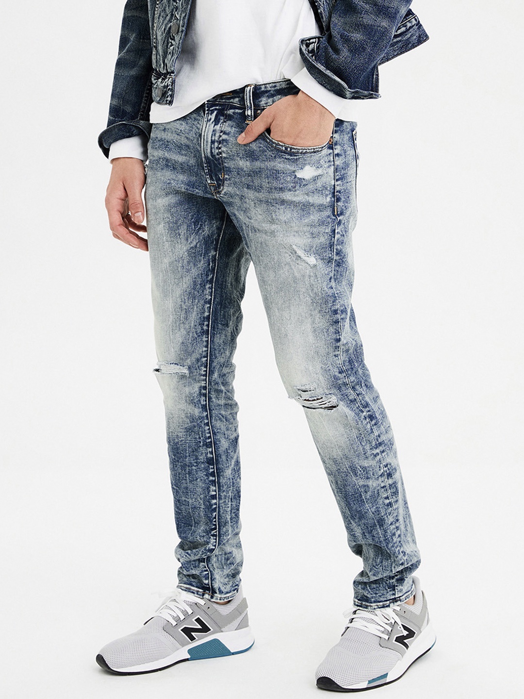 

AMERICAN EAGLE OUTFITTERS Men Blue Slim Fit Mid-Rise Mildly Distressed Stretchable Jeans