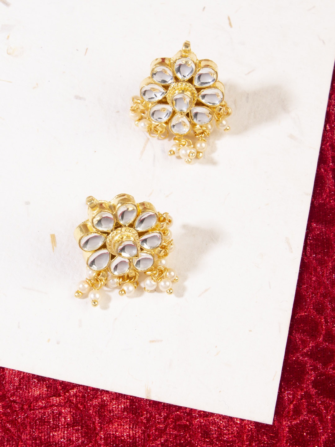 

AccessHer Gold-Plated & White Jadau Paachi Kundan Studs With Pearl