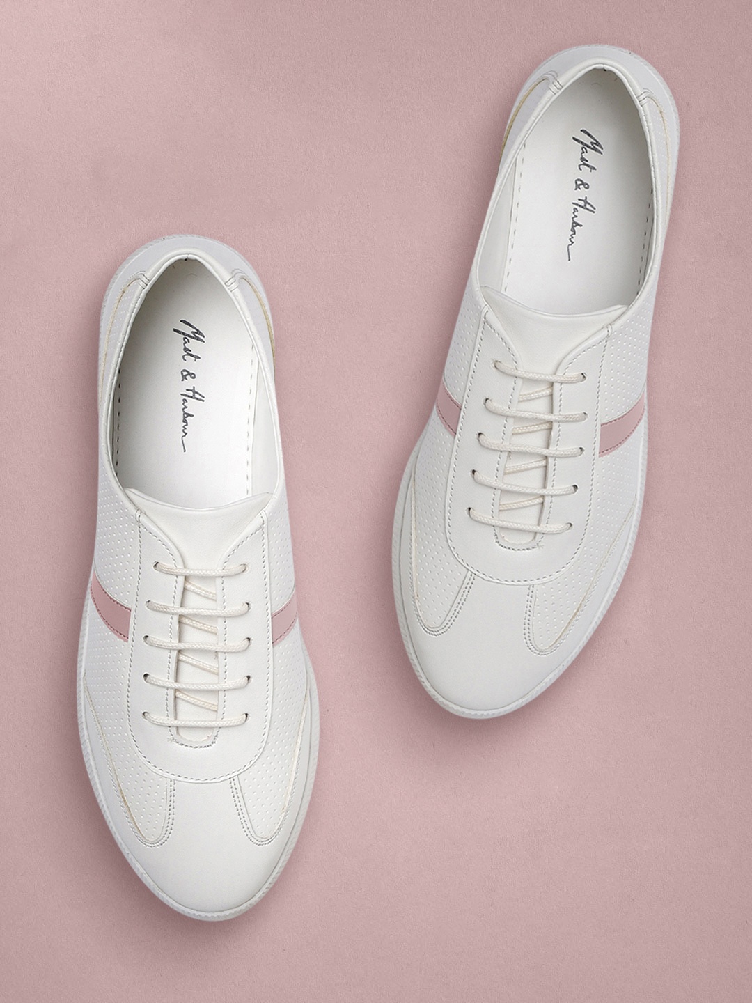 

Mast & Harbour Women White Sneakers