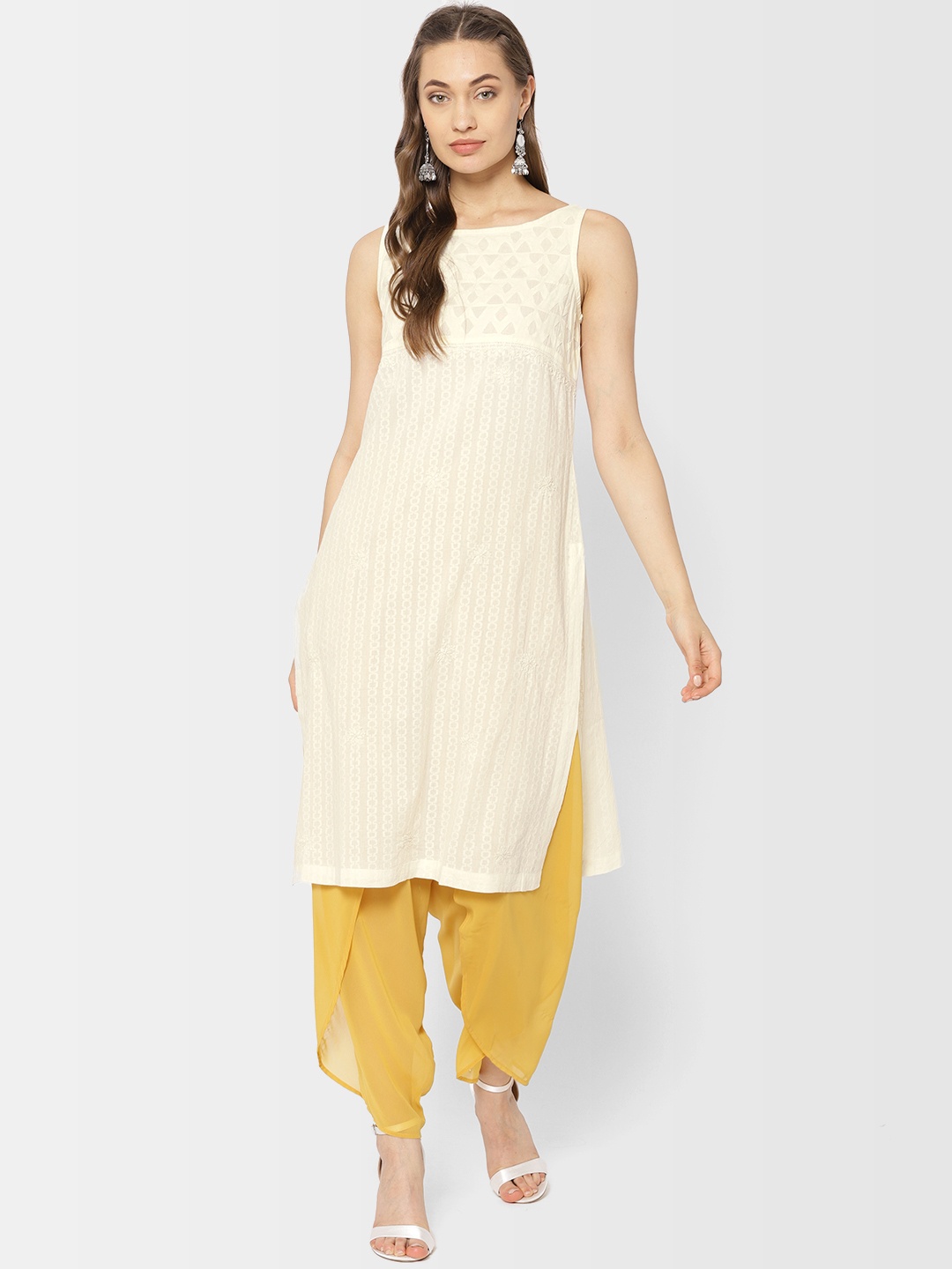 

Fabindia Women Off-White Chikankari Embroidered Slim Fit Straight Kurta