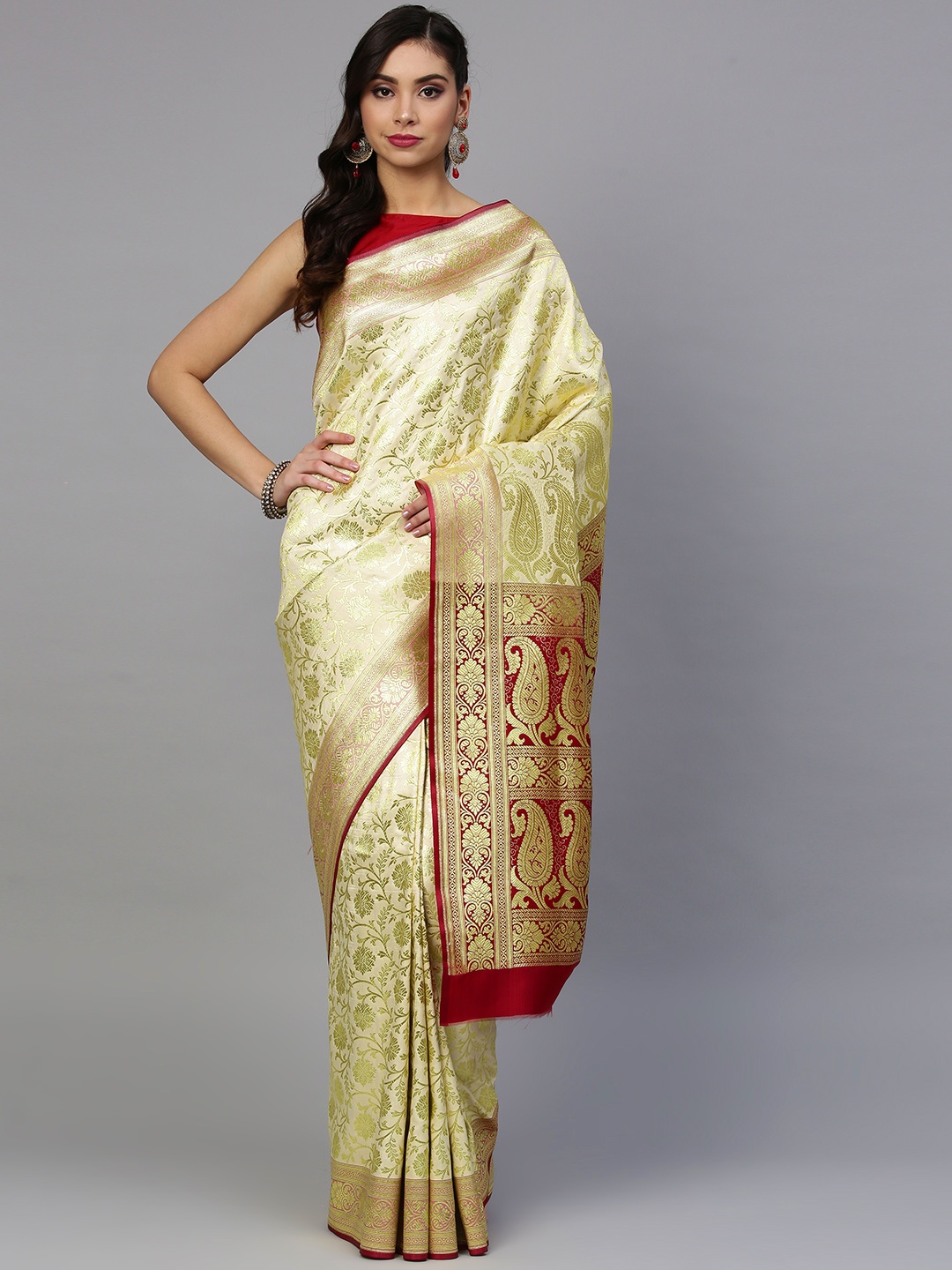 

Chhabra 555 Beige & Golden Handloom Handwoven Kanjeevaram Saree