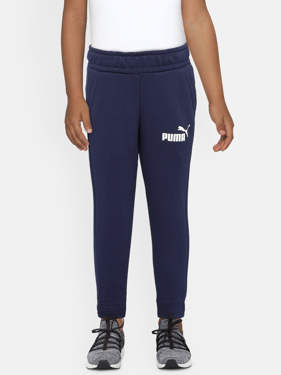 

Puma Boys Navy Blue Solid ESS Logo Joggers