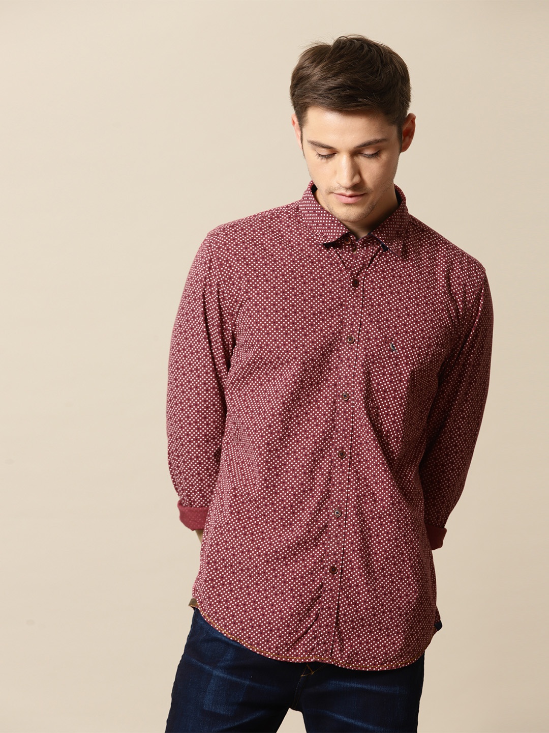 

Mr Bowerbird Men Maroon & White Tailored Fit Printed Casual Shirt