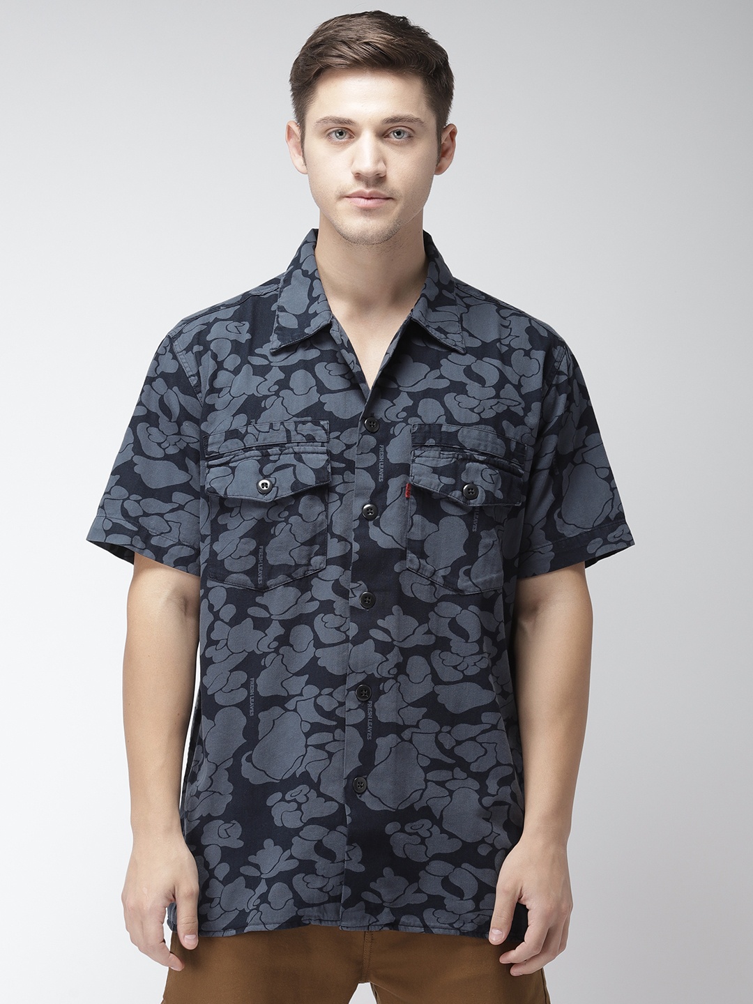 

Levis X Justin Timberlake Men Navy & Charcoal Grey Slim Fit Over-Dyed Camo Casual Shirt, Navy blue