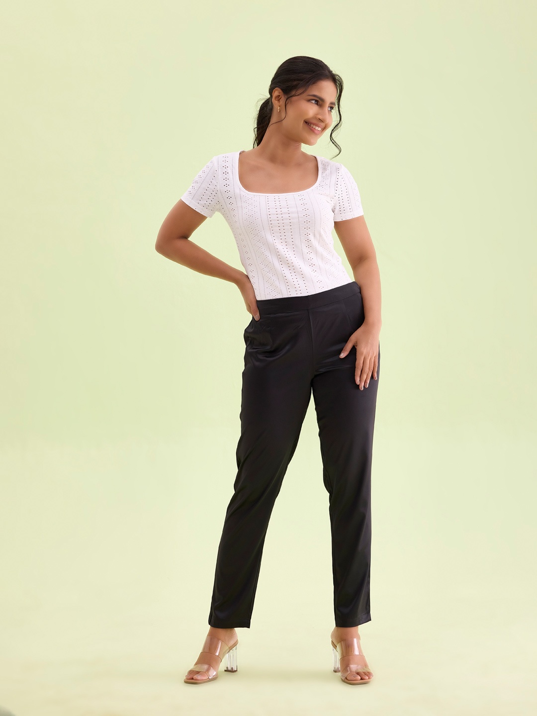 

Go Colors Women Black Regular Fit Solid Cropped Cigarette Trousers