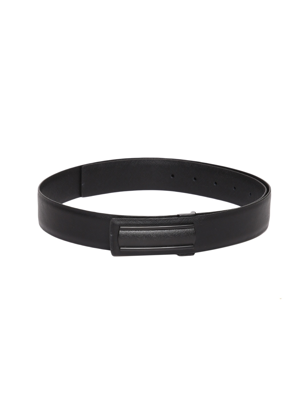 

INVICTUS Men Black Solid Leather Belt