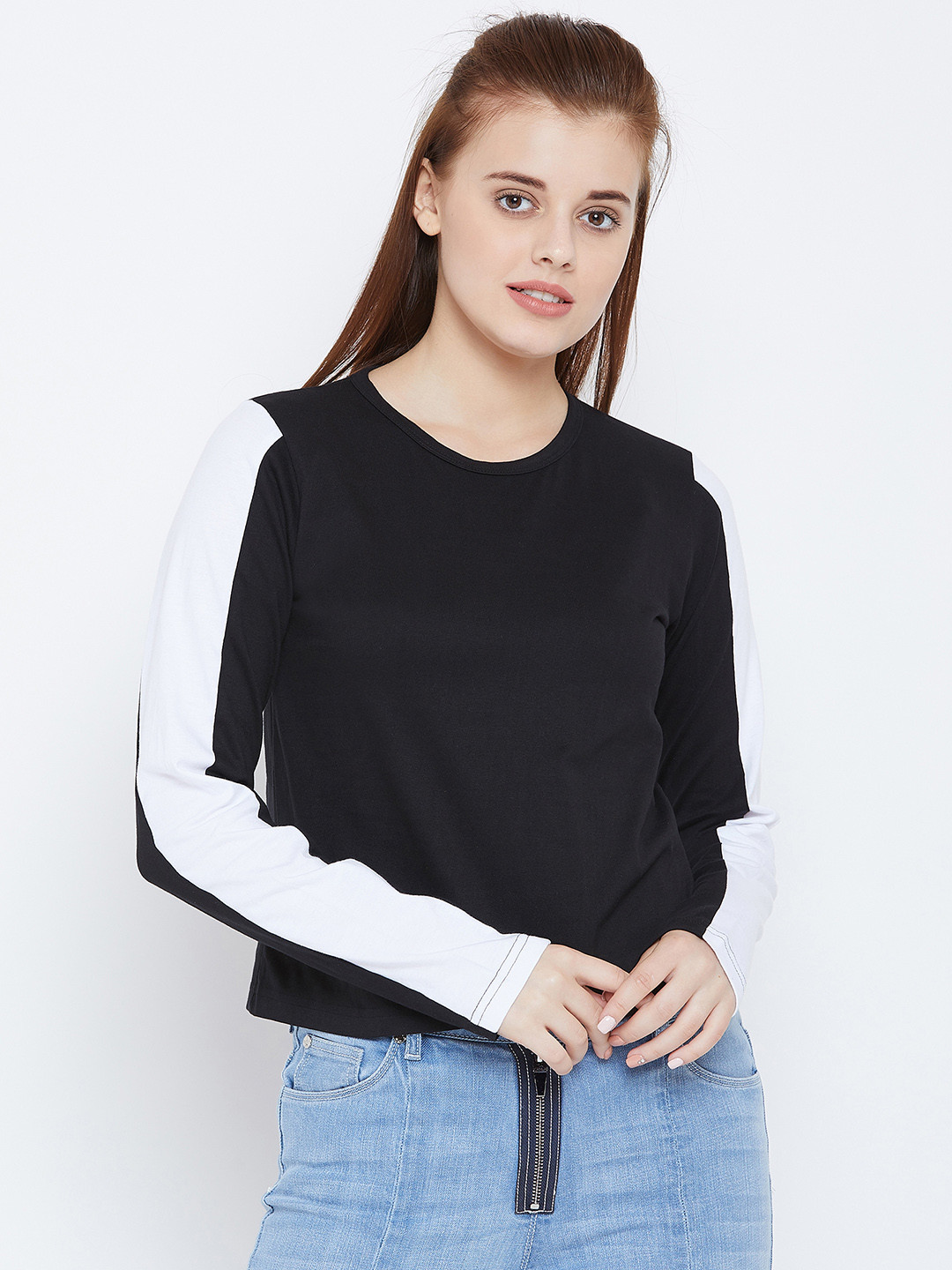 

The Dry State Women Black Solid Round Neck T-shirt