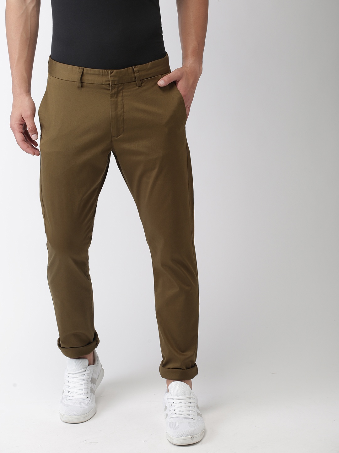 

Celio Men Olive Brown Slim Fit Solid Chinos