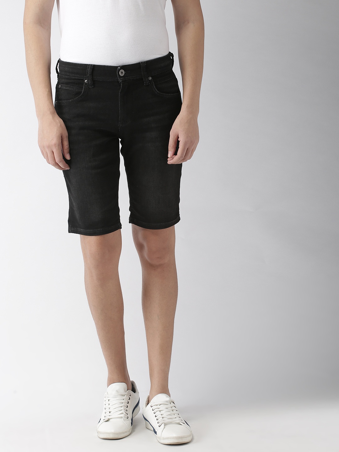 

Celio Men Black Solid Regular Fit Denim Shorts