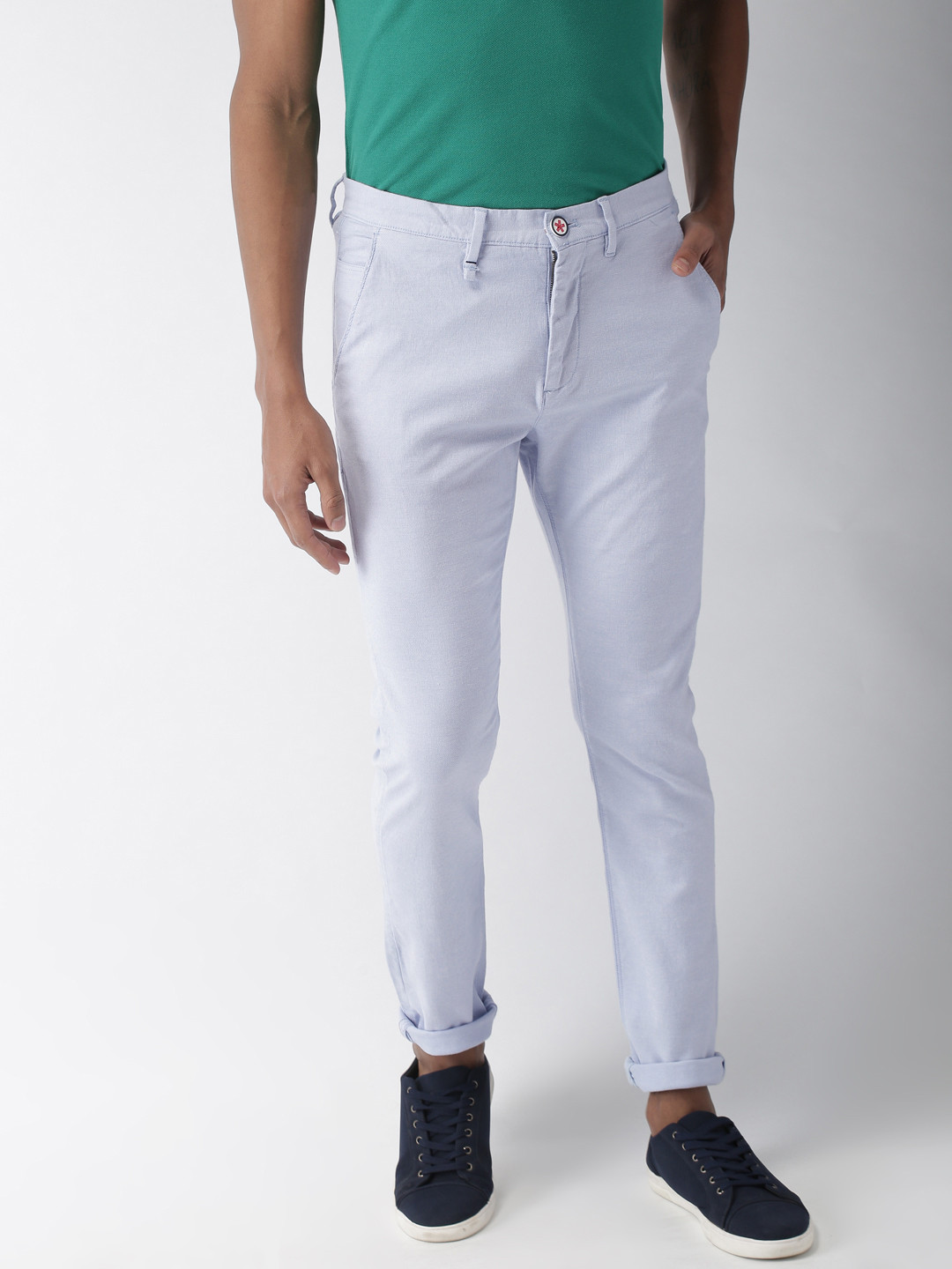 

Celio Men Blue Slim Fit Solid Chinos