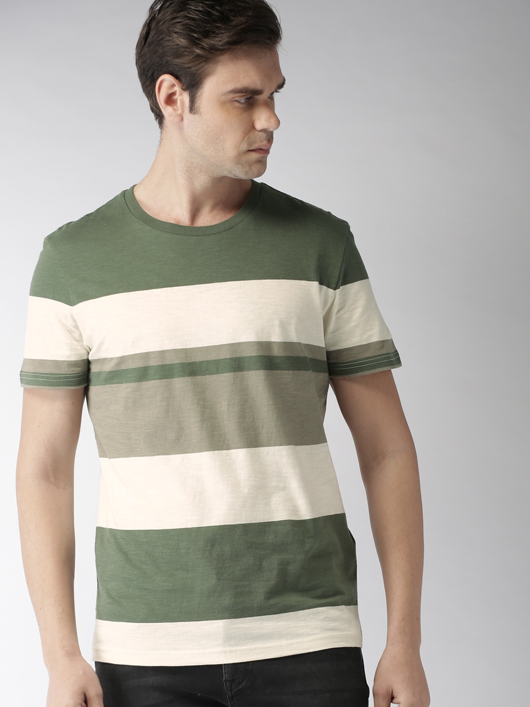 

Celio Men Green Off White Striped Round Neck Pure Cotton T-shirt