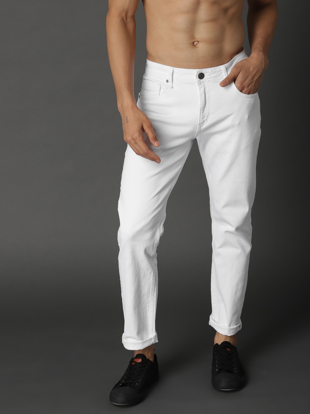 

Roadster Men White Regular Fit Mid-Rise Clean Look Stretchable Jeans