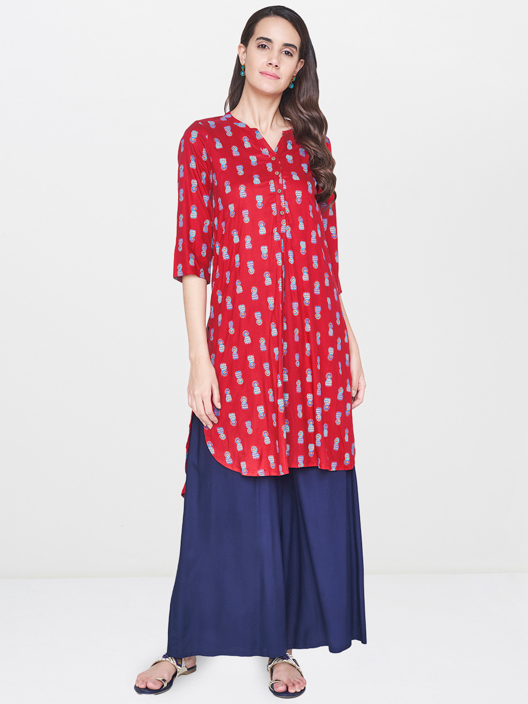 

Global Desi Women Red Printed Straight High-Low Kurta