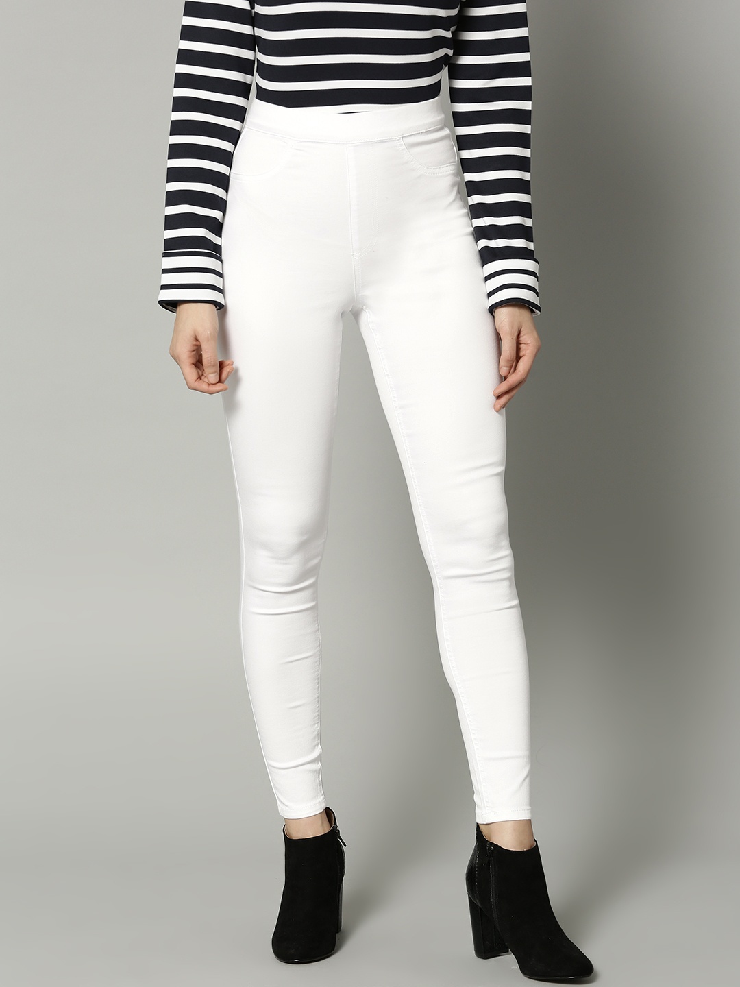 

Marks & Spencer Women White Solid High-Rise Jeggings