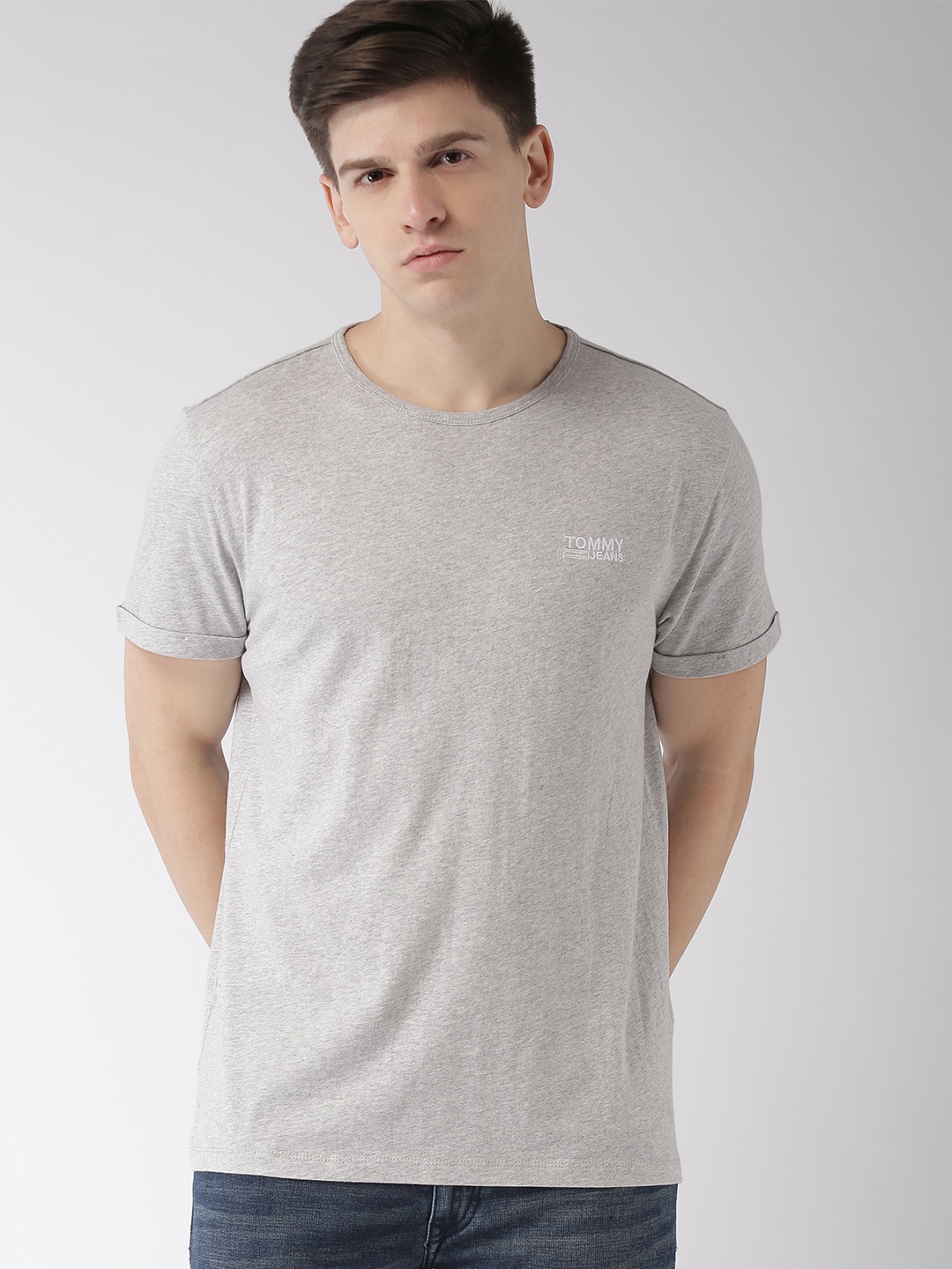 

Tommy Hilfiger Men Grey Solid Round Neck Pure Cotton T-shirt