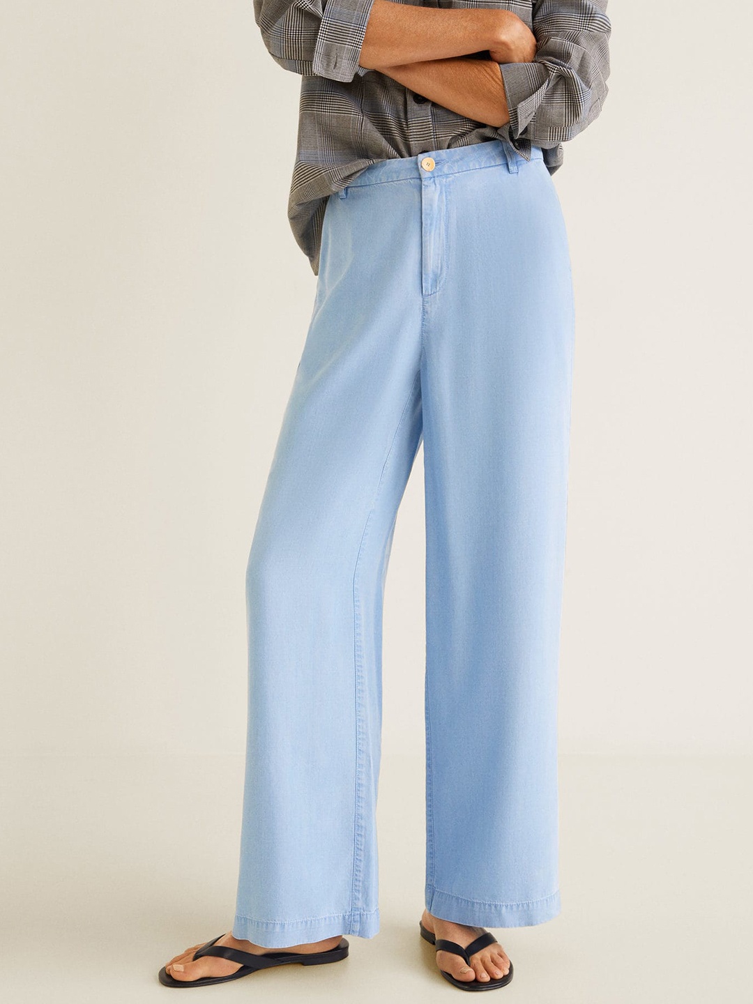 

MANGO Women Blue Regular Fit Solid Chambray Parallel Trousers