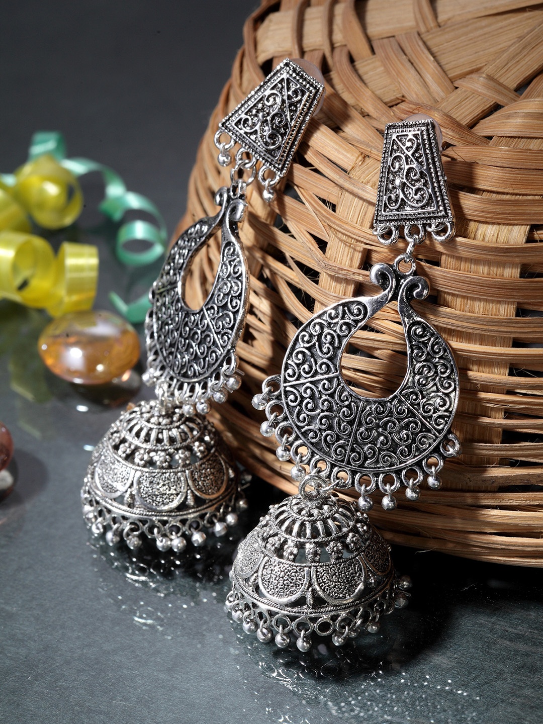 

Moedbuille Silver-Toned Dome Shaped Drop Earrings