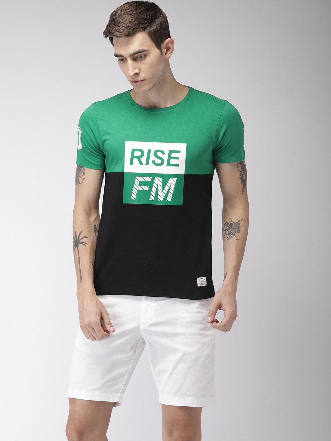 

Flying Machine Men Green Black Colourblocked Round Neck Pure Cotton T-shirt