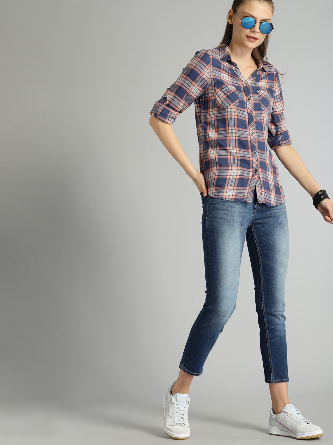 

Roadster Women Blue Skinny Fit Mid-Rise Clean Look Stretchable Jeans