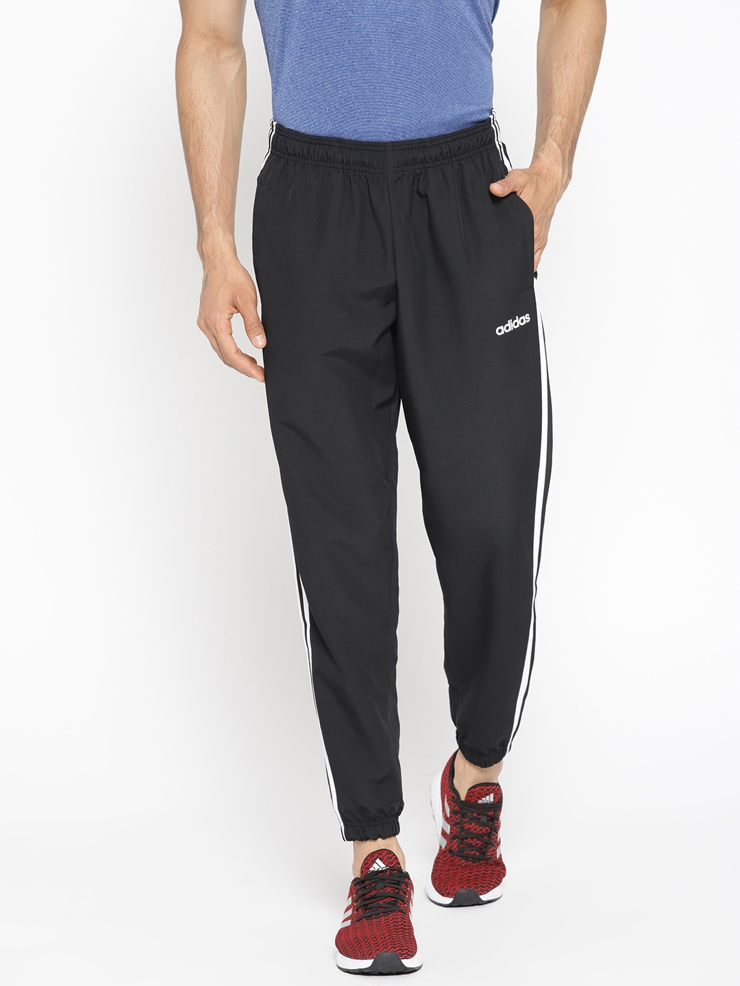 

ADIDAS Men Black Solid E 3S Wind Joggers