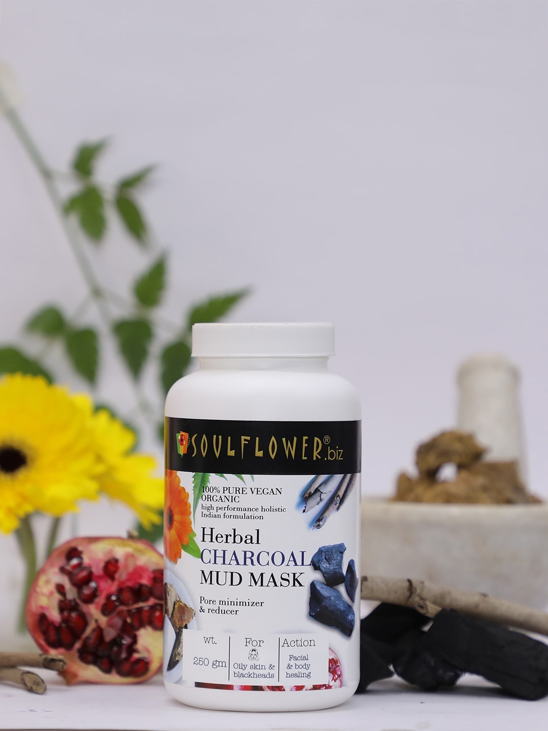 

Soulflower Unisex Herbal Charcoal Sustainable Mud Mask - 250 g