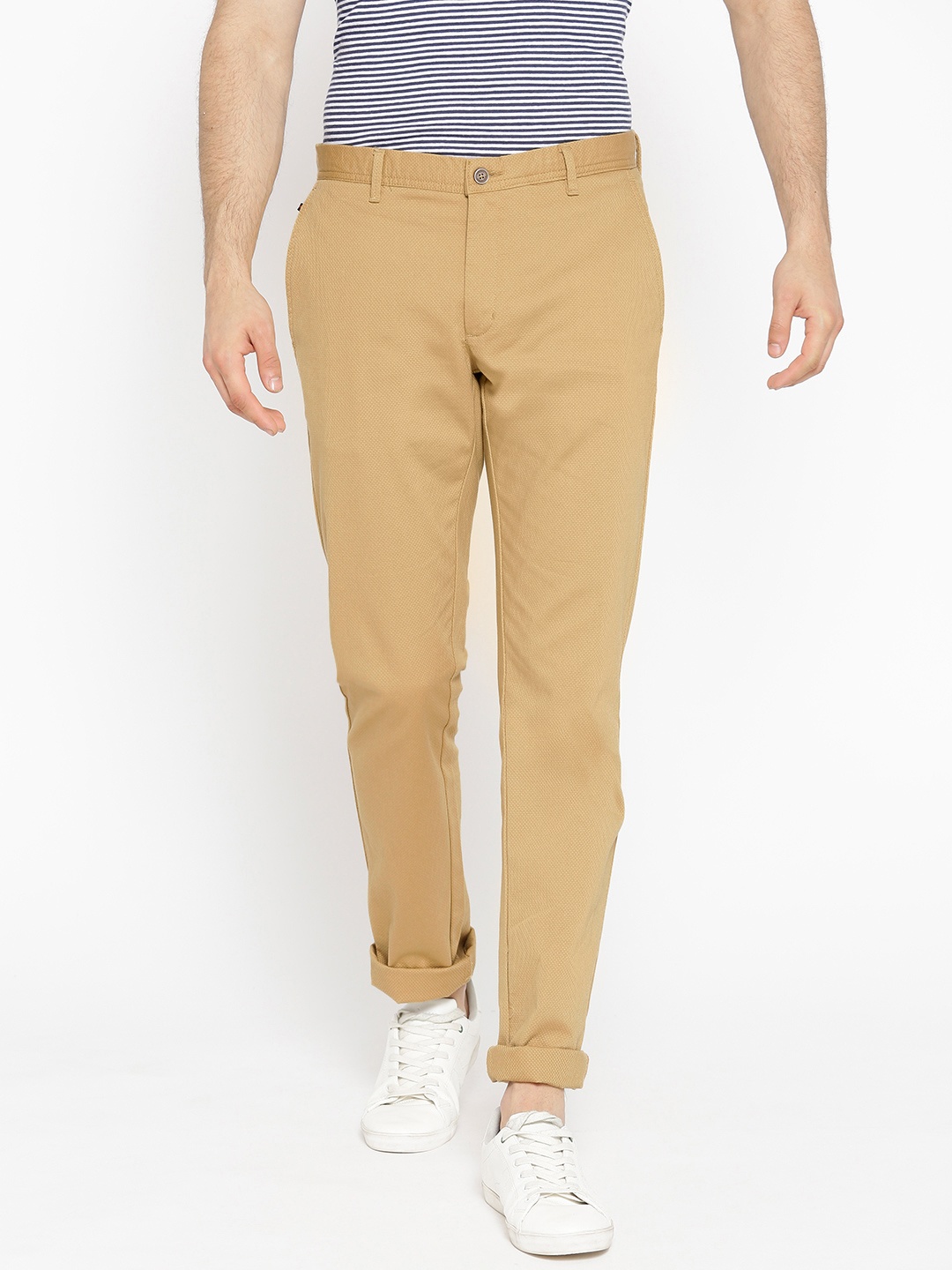 

Blackberrys Men Beige B-95 Slim Fit Self Design Regular Trousers